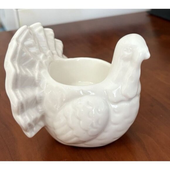 Yankee Candle Small White Turkey Votive, taper or tealight Holder - Retired NWT - Picture 3 of 4